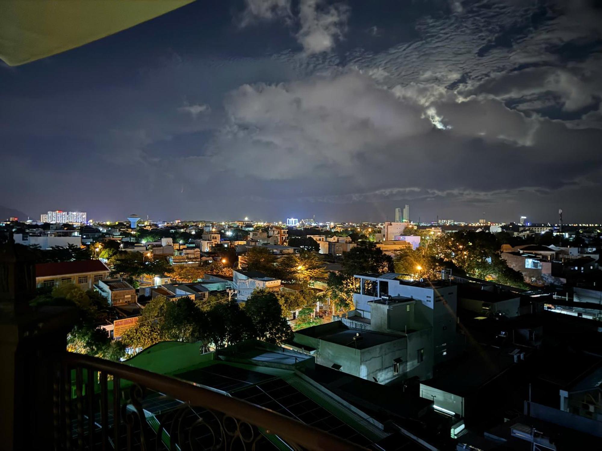 Ho Phong Hotel Phan Rang Buitenkant foto